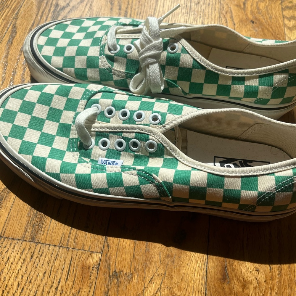 Vans Green and White Checkered Sneakers - Picture 2 of 6